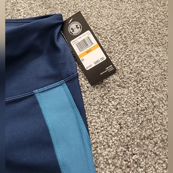 NWT! UA Heat Gear Ankle Crops - Picture 7 of 7